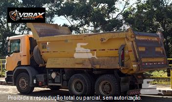 Caminhão Scania P-310 B 6x4 2p (diesel)