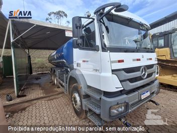 Caminhão Mercedes-Benz Axor 3131 6x4 2p (diesel)(E5)