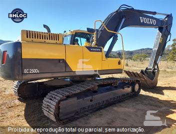 Escavadeira Volvo EC250DL