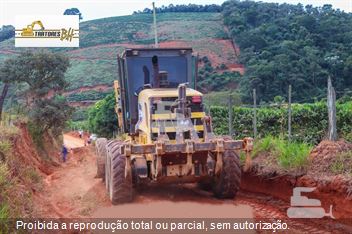 Motoniveladora New Holland RG170B