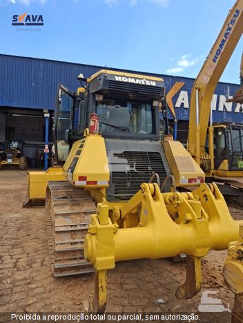 Trator de Esteira Komatsu D61-EX