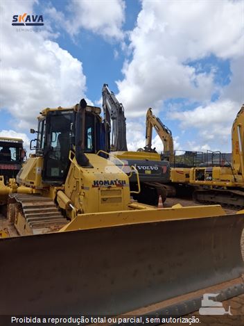 Trator de Esteira Komatsu D61-EX