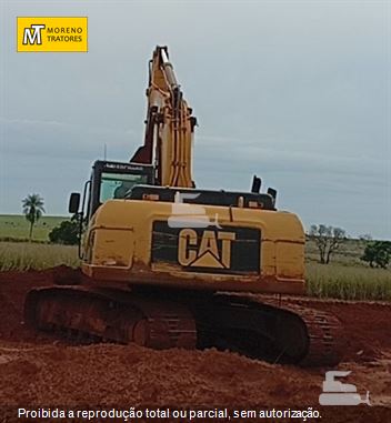 Escavadeira Caterpillar 324DL