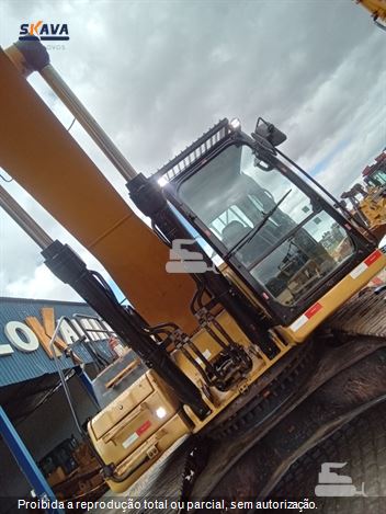 Escavadeira Caterpillar 336