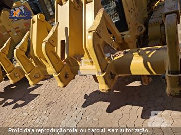 Motoniveladora Caterpillar 140K