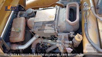 Retro Escavadeira Caterpillar 416F2