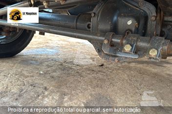 Caminhão Ford F-4000 4x4 2p (Diesel)(E5)