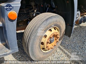 Caminhão Volkswagen 31-330 E Constellation 6x4 2p (Diesel)(E5)