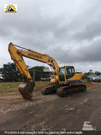 Escavadeira Hyundai R220LC-9S