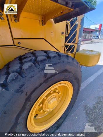 Pá Carregadeira Volvo L60F
