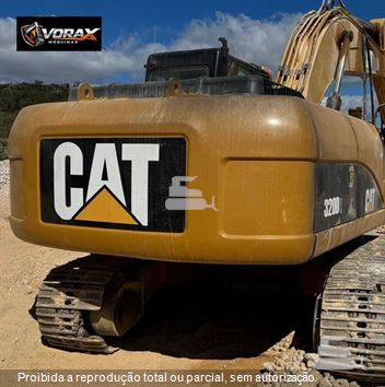 Escavadeira Caterpillar 320DL