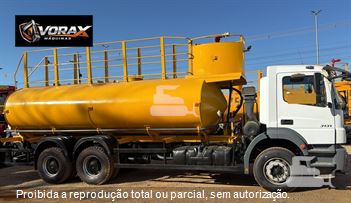 Caminhão Volvo VM 270 6x4 2p (Diesel) (E5)