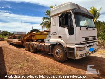 Caminhão Iveco EUROTECH MP 450-E37 2p (diesel)