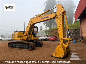 Escavadeira Komatsu PC160
