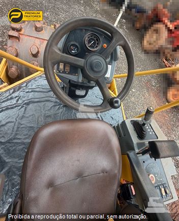 Rolo Compactador Caterpillar CS-423E