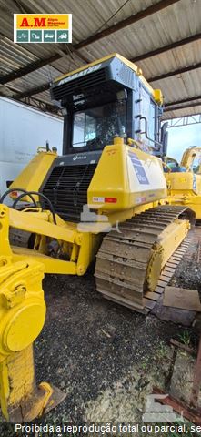 Trator de Esteira Komatsu D61-EX