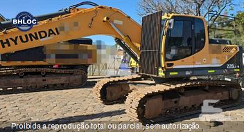 Escavadeira Hyundai R220LC-9
