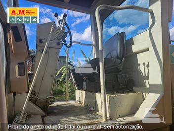 Motoniveladora Caterpillar 120H