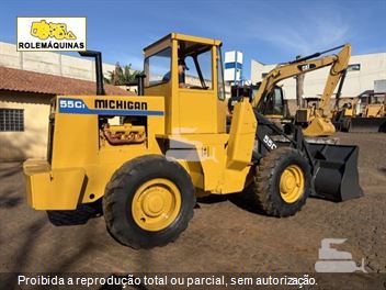 Pá Carregadeira Michigan 55CI