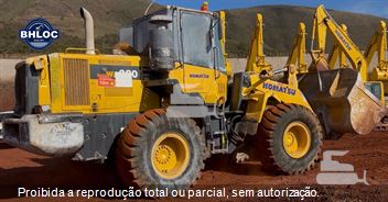Pá Carregadeira Komatsu WA320