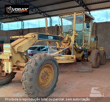 Motoniveladora Caterpillar 120H
