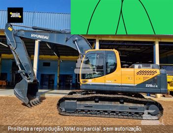 Escavadeira Hyundai R220LC-9S