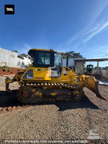 Trator de Esteira Komatsu D51-EX