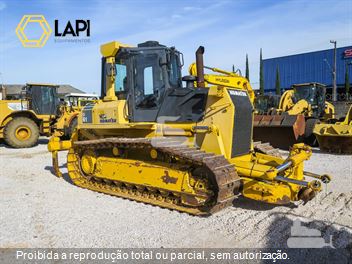 Trator de Esteira Komatsu D61-EX