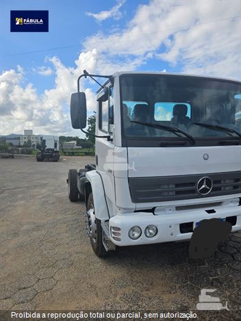 Caminhão Mercedes-Benz Atron 1719 2p (diesel)(E5)