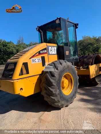 Rolo Compactador Caterpillar CS-533E
