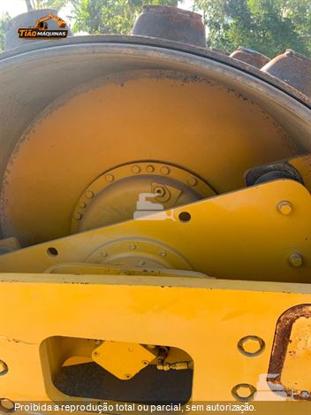 Rolo Compactador Caterpillar CS-533E