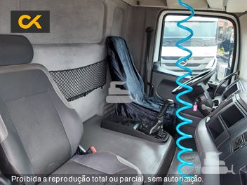 Caminhão Volkswagen 24-280 E Constellation 6x2 2p (Diesel)(E5)