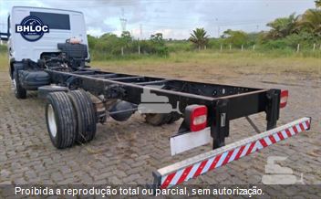Caminhão Volkswagen 11-180 Delivery 2p (diesel)(E5)