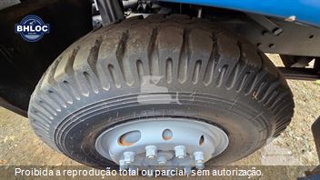 Caminhão Volkswagen 14-140 3-Eixos 2p (diesel)