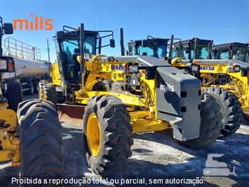 Motoniveladora Komatsu GD655-5