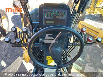 Motoniveladora Komatsu GD655-5