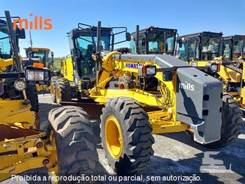 Motoniveladora Komatsu GD655-5