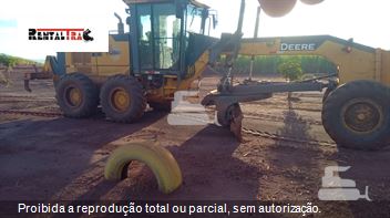Motoniveladora John Deere 620G