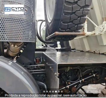 Caminhão Mercedes-Benz Actros 4844 K 8x4 2p (Diesel) (E5)