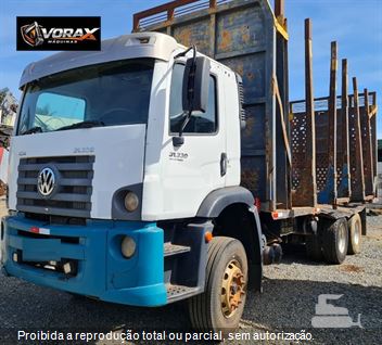 Caminhão Volkswagen 31-330 E Constellation 6x4 2p (Diesel)(E5)