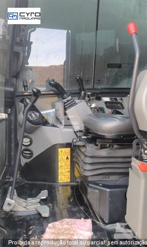 Mini-Escavadeira Bobcat E55Z