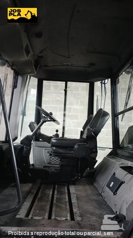 Rolo Compactador Dynapac CP274