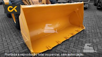 Pá Carregadeira Hyundai HL740-7A
