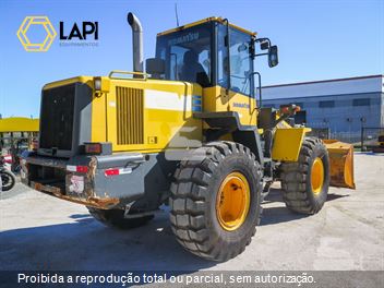 Pá Carregadeira Komatsu WA200