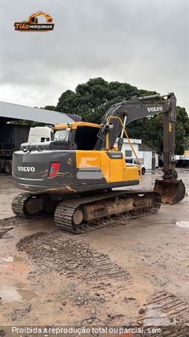 Escavadeira Volvo EC140DL