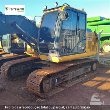 Escavadeira John Deere 130G