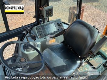 Retro Escavadeira Case 580L
