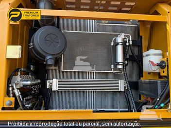 Escavadeira Sany SY135C