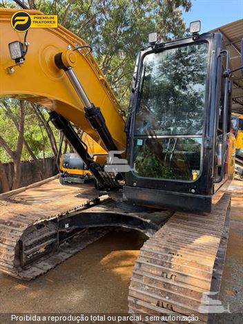 Escavadeira Sany SY135C