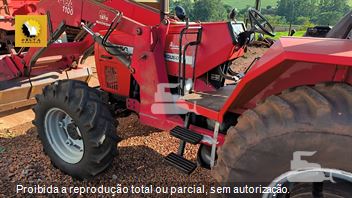 Trator Agrícola Massey Ferguson 650HD